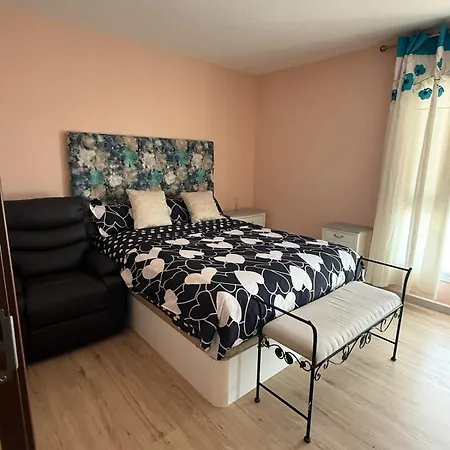 Дом отдыха Ocean 77 Ocean View Duplex Private Rooftop Jacuzzi