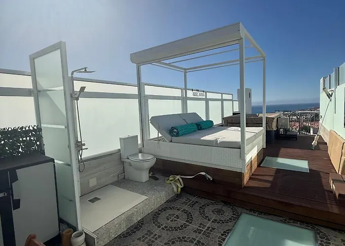 Ocean 77 Ocean View Duplex Private Rooftop Jacuzzi Дом отдыха
