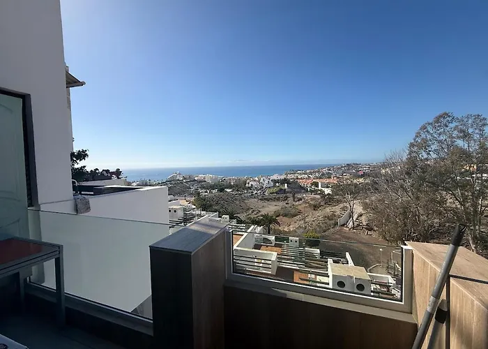 Дом отдыха Ocean 77 Ocean View Duplex Private Rooftop Jacuzzi *